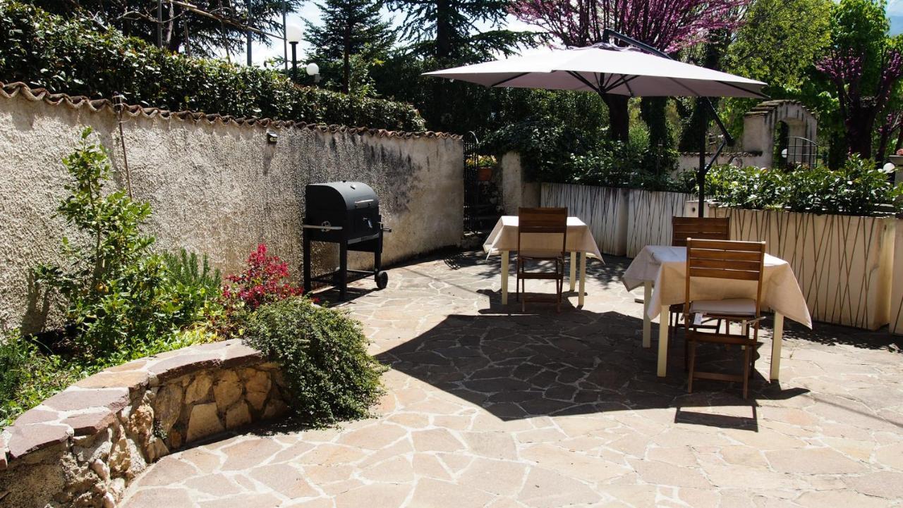 Apartmán Casale Mammarella LʼAquila Exteriér fotografie